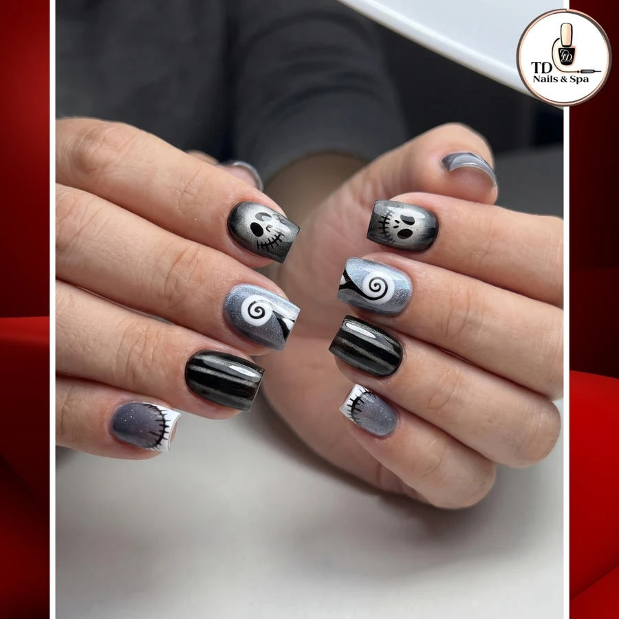 Halloween Nails Design